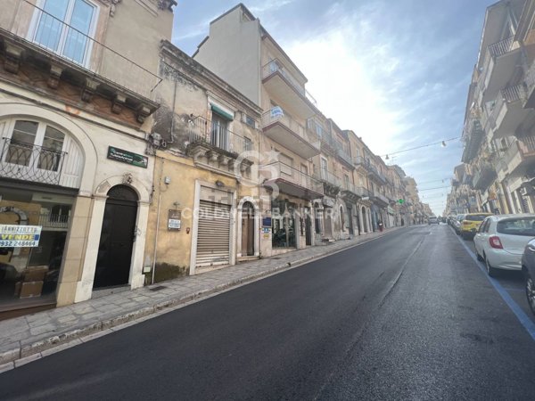 casa indipendente in vendita a Ragusa in zona Ragusa Centro