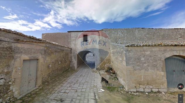 casa indipendente in vendita a Ragusa in zona San Giacomo / Bellocozzo