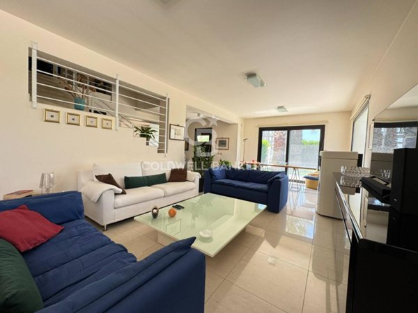 casa indipendente in vendita a Ragusa