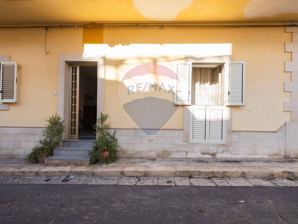 appartamento in vendita a Ragusa in zona Marina