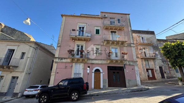 appartamento in vendita a Ragusa in zona Ragusa Centro