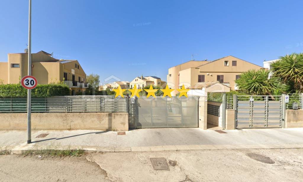 casa indipendente in vendita a Ragusa