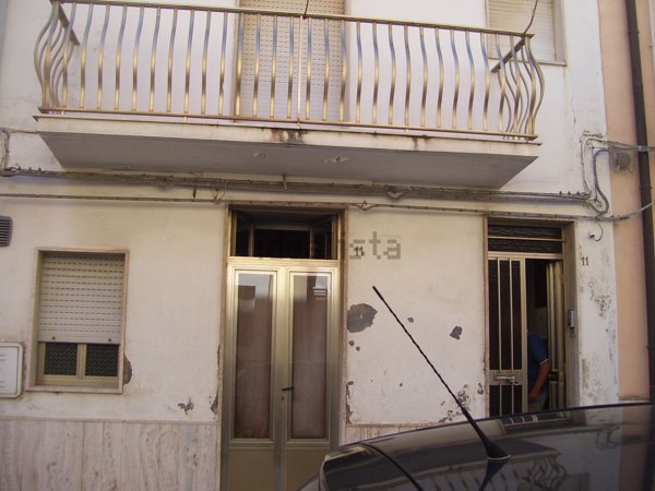 casa indipendente in vendita a Ragusa