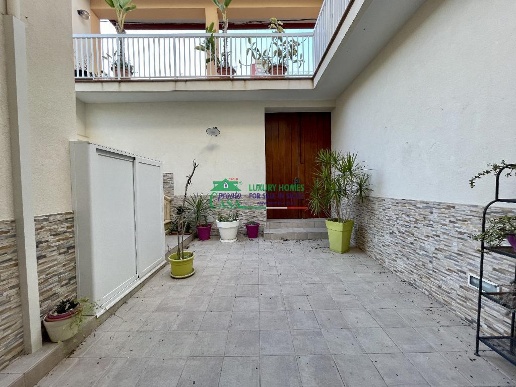 appartamento in vendita a Ragusa in zona Marina