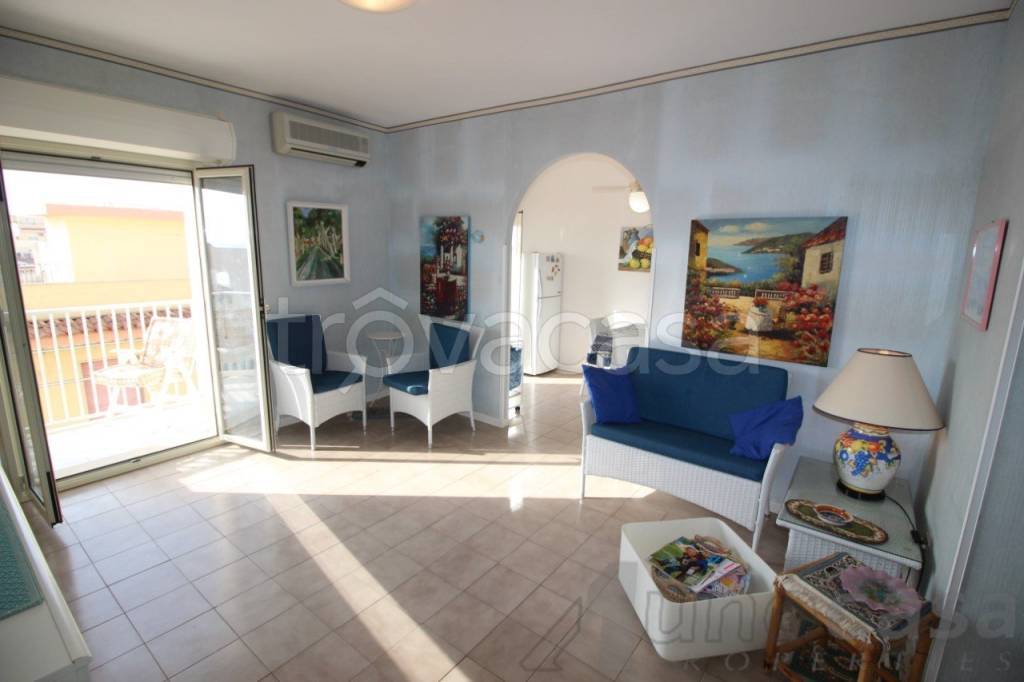 appartamento in vendita a Ragusa in zona Ragusa Centro