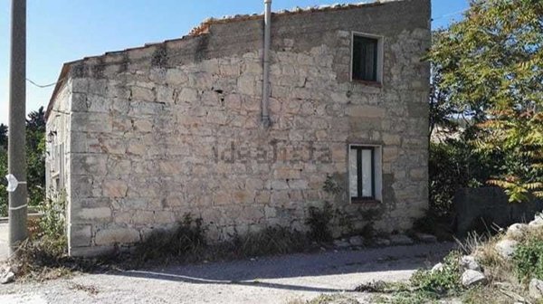 casa indipendente in vendita a Ragusa in zona San Giacomo / Bellocozzo