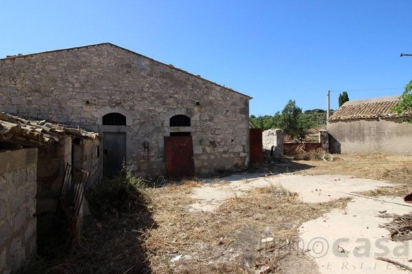casale in vendita a Ragusa