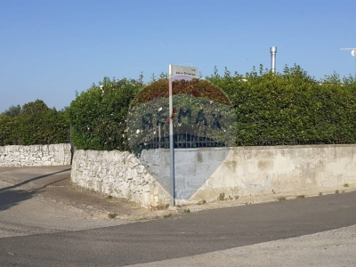casa indipendente in vendita a Ragusa in zona Marina