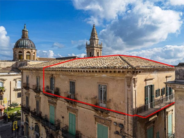 appartamento in vendita a Ragusa in zona Ibla