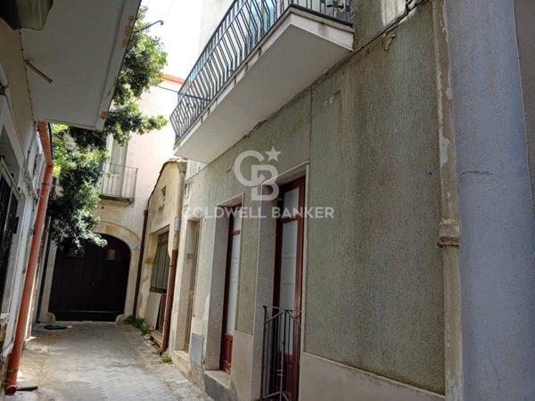 casa indipendente in vendita a Ragusa in zona Ragusa Centro