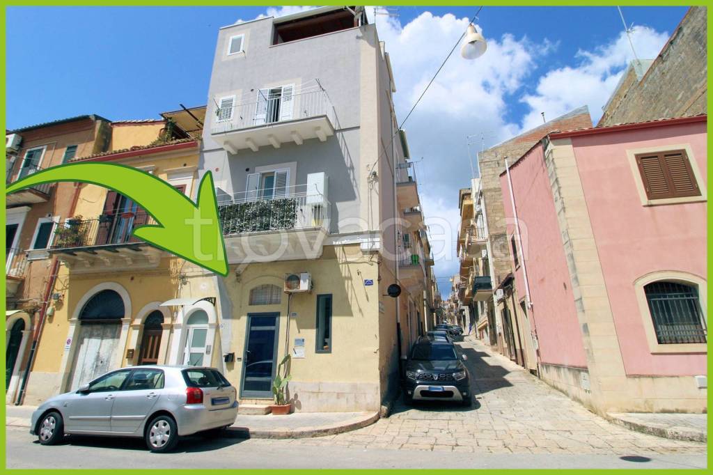 appartamento in vendita a Ragusa in zona Ragusa Centro