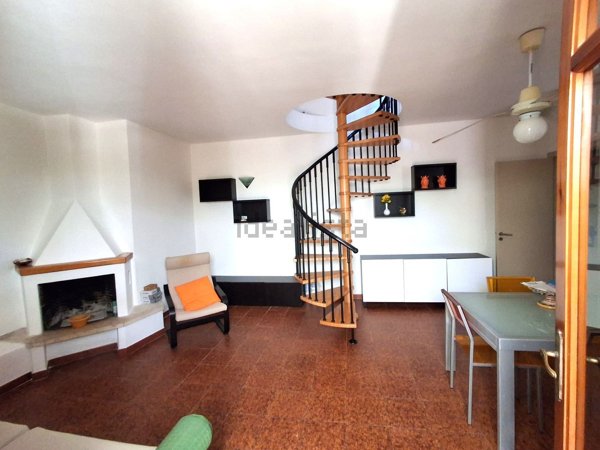 casa indipendente in vendita a Ragusa in zona Marina