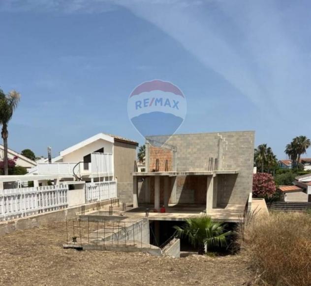 casa indipendente in vendita a Ragusa in zona Marina