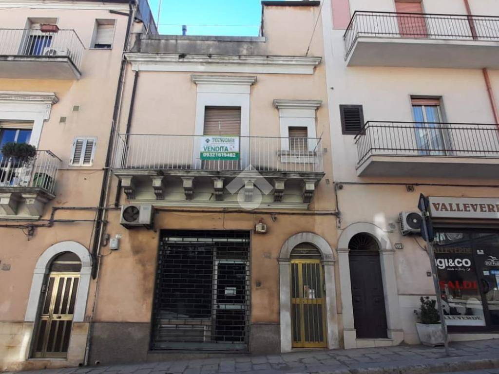 appartamento in vendita a Ragusa in zona Ragusa Centro