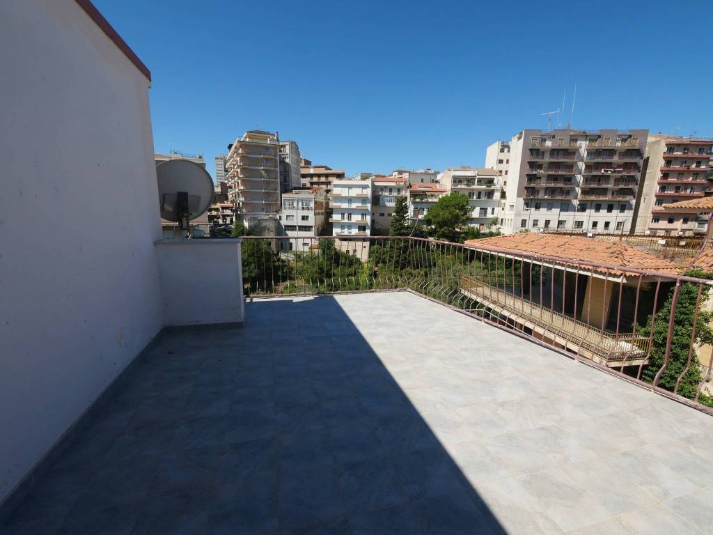 casa indipendente in vendita a Ragusa in zona Ibla