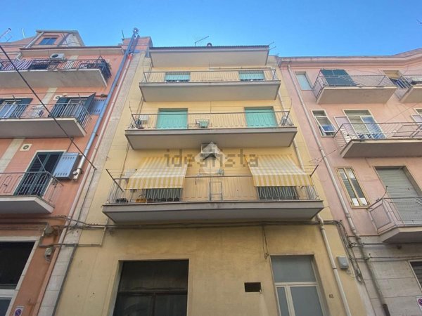 appartamento in vendita a Ragusa in zona Ragusa Centro