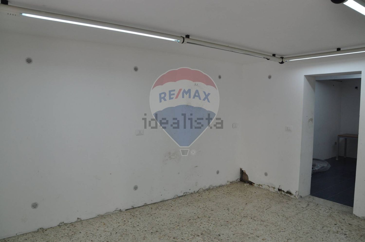 locale di sgombero in vendita a Ragusa in zona Ragusa Centro