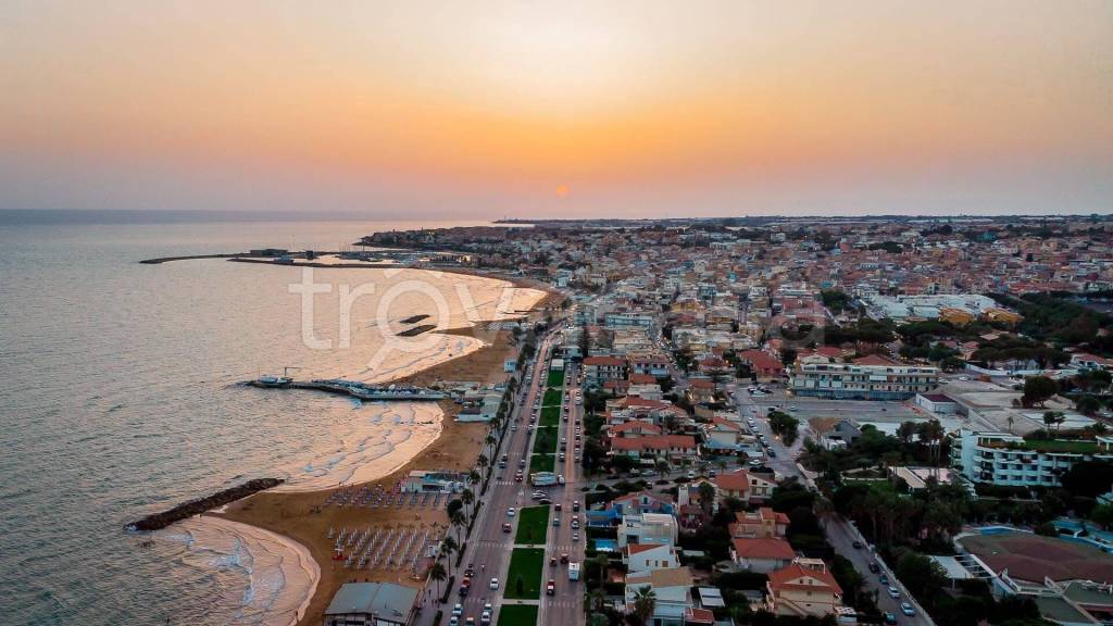 appartamento in vendita a Ragusa in zona Marina