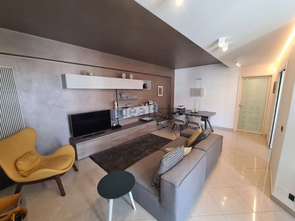 casa indipendente in vendita a Ragusa