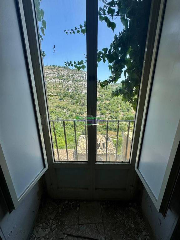 casa indipendente in vendita a Ragusa in zona Ibla