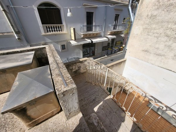 casa indipendente in vendita a Ragusa in zona Marina