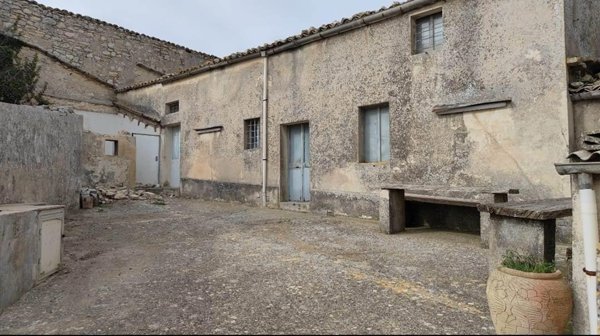 casale in vendita a Ragusa in zona San Giacomo / Bellocozzo
