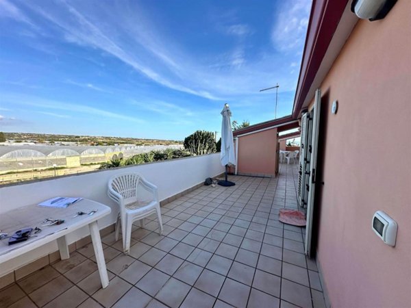 appartamento in vendita a Ragusa in zona Marina