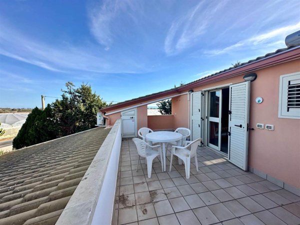 appartamento in vendita a Ragusa in zona Marina