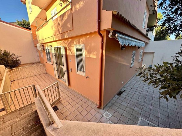 appartamento in vendita a Ragusa in zona Marina