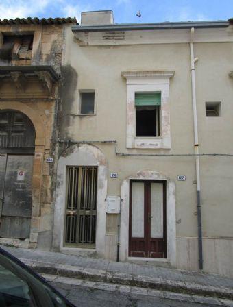 negozio in vendita a Ragusa in zona Ibla