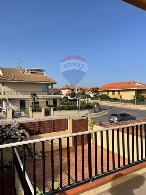 casa indipendente in vendita a Ragusa in zona Marina