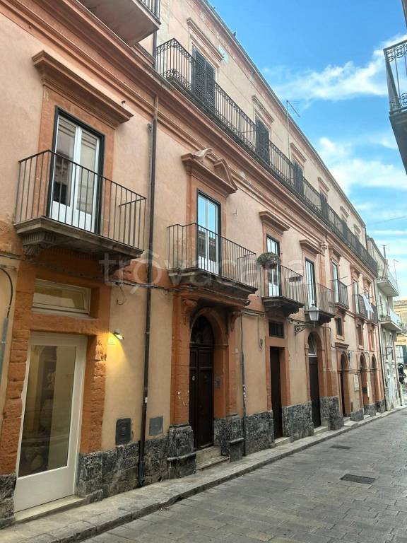 appartamento in vendita a Ragusa in zona Ibla