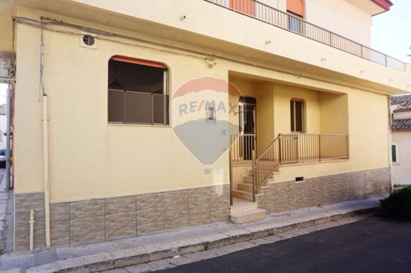 appartamento in vendita a Ragusa in zona Marina