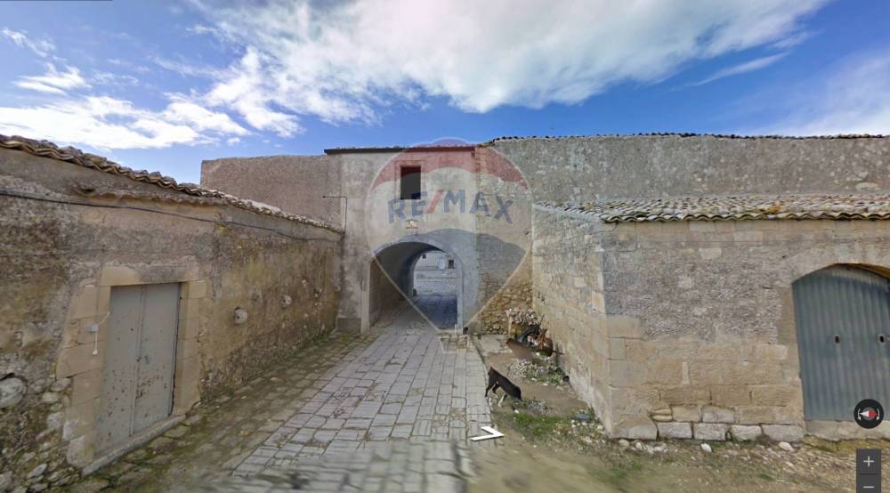 casa indipendente in vendita a Ragusa in zona San Giacomo / Bellocozzo