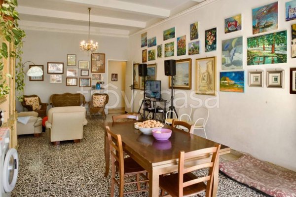 appartamento in vendita a Ragusa in zona Marina