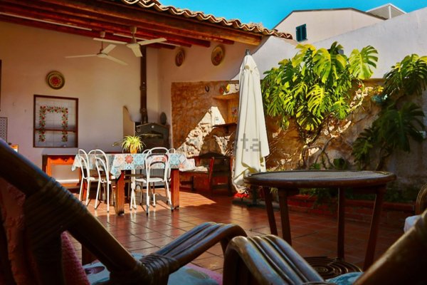 casa indipendente in vendita a Ragusa in zona Ragusa Centro