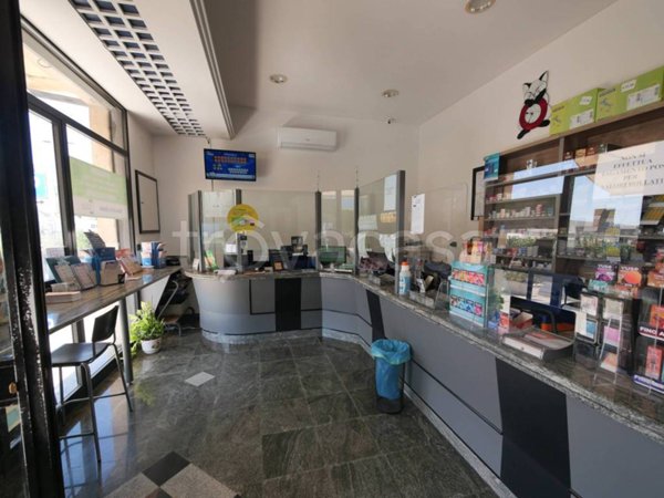 negozio in vendita a Ragusa in zona Marina