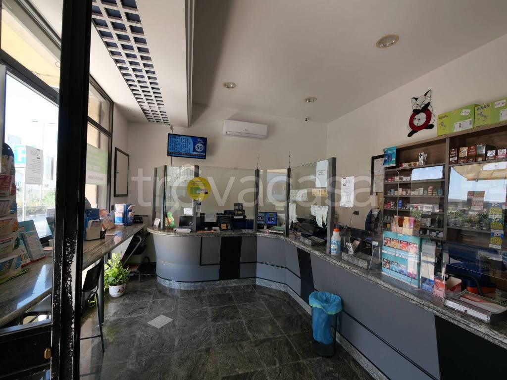 negozio in vendita a Ragusa in zona Marina