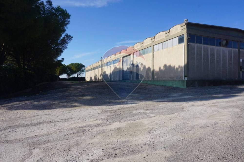 capannone in vendita a Ragusa