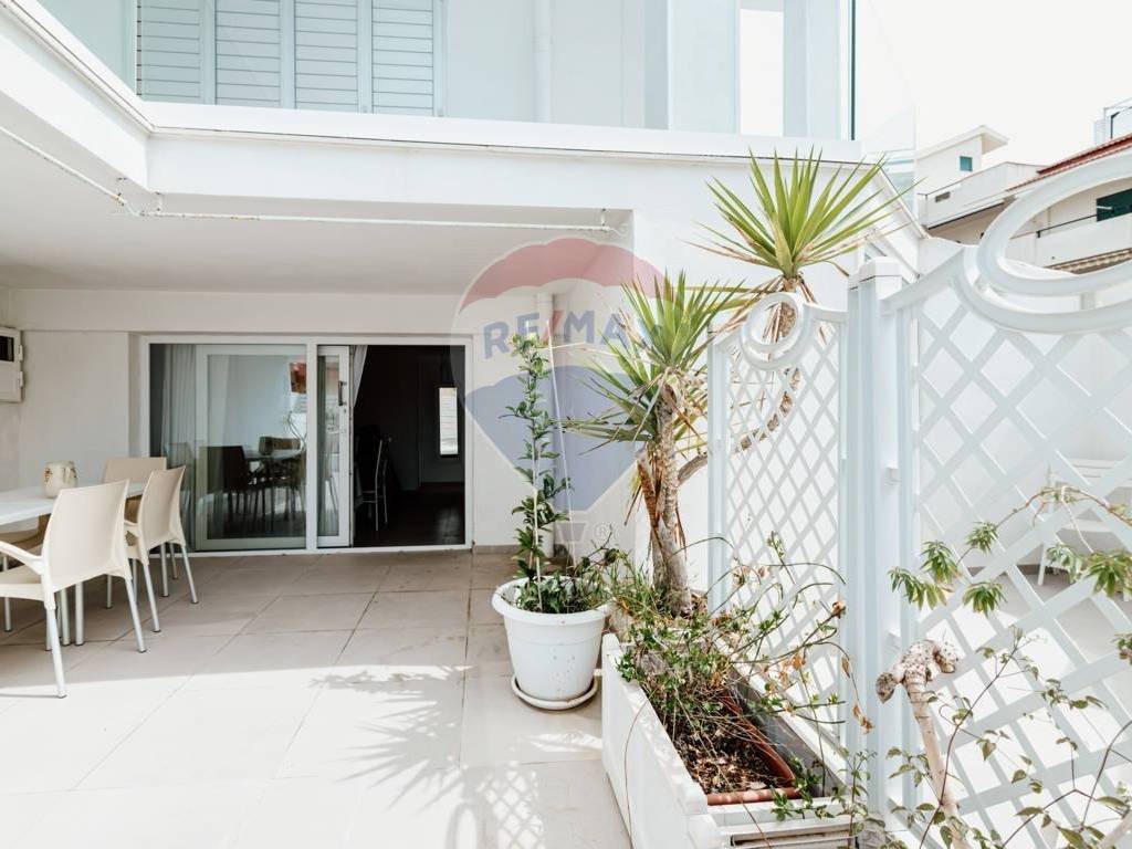 appartamento in vendita a Ragusa in zona Marina