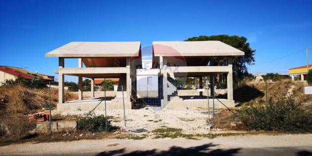 casa indipendente in vendita a Ragusa in zona Marina