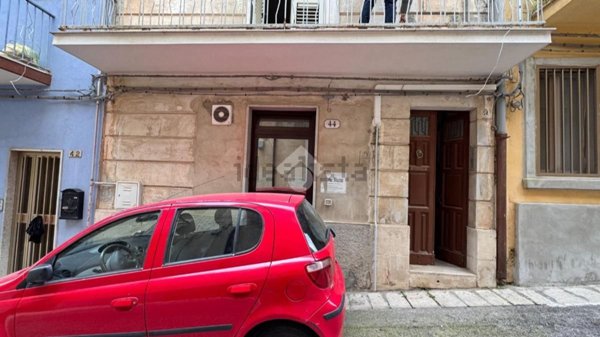 casa indipendente in vendita a Ragusa in zona Ragusa Centro