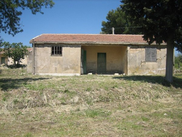 casa indipendente in vendita a Ragusa in zona San Giacomo / Bellocozzo