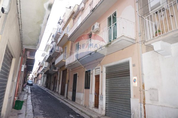 casa indipendente in vendita a Ragusa in zona Ibla