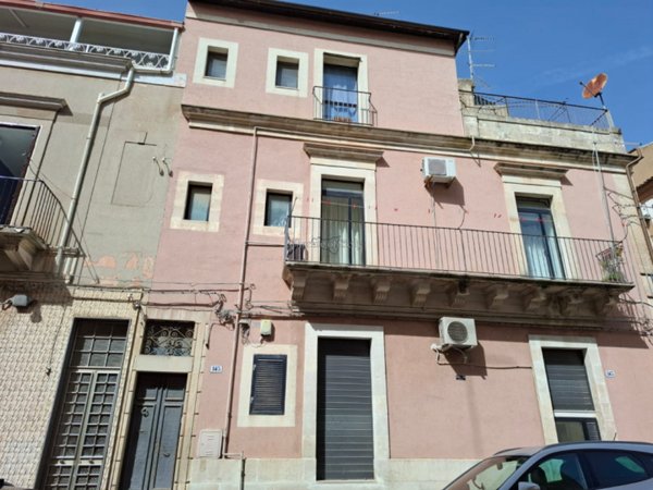 appartamento in vendita a Ragusa in zona Ragusa Centro