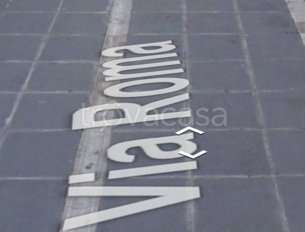 locale commerciale in vendita a Ragusa in zona Ragusa Centro