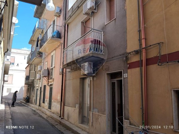 casa indipendente in vendita a Ragusa