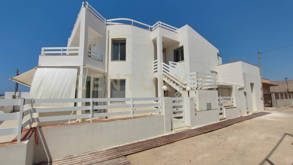 casa indipendente in vendita a Ragusa in zona Punta Braccetto