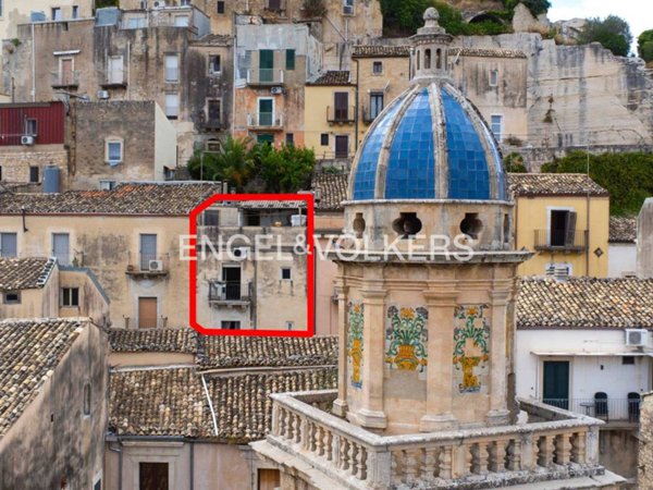 casa indipendente in vendita a Ragusa in zona Ibla