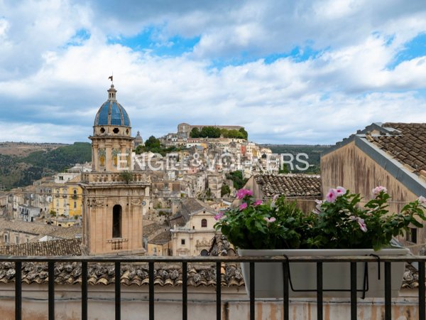 appartamento in vendita a Ragusa in zona Ibla